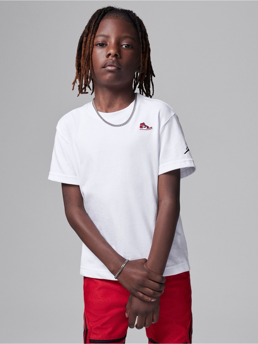 Jordan Brand sneaker AJ1 patch crew neck t-shirt